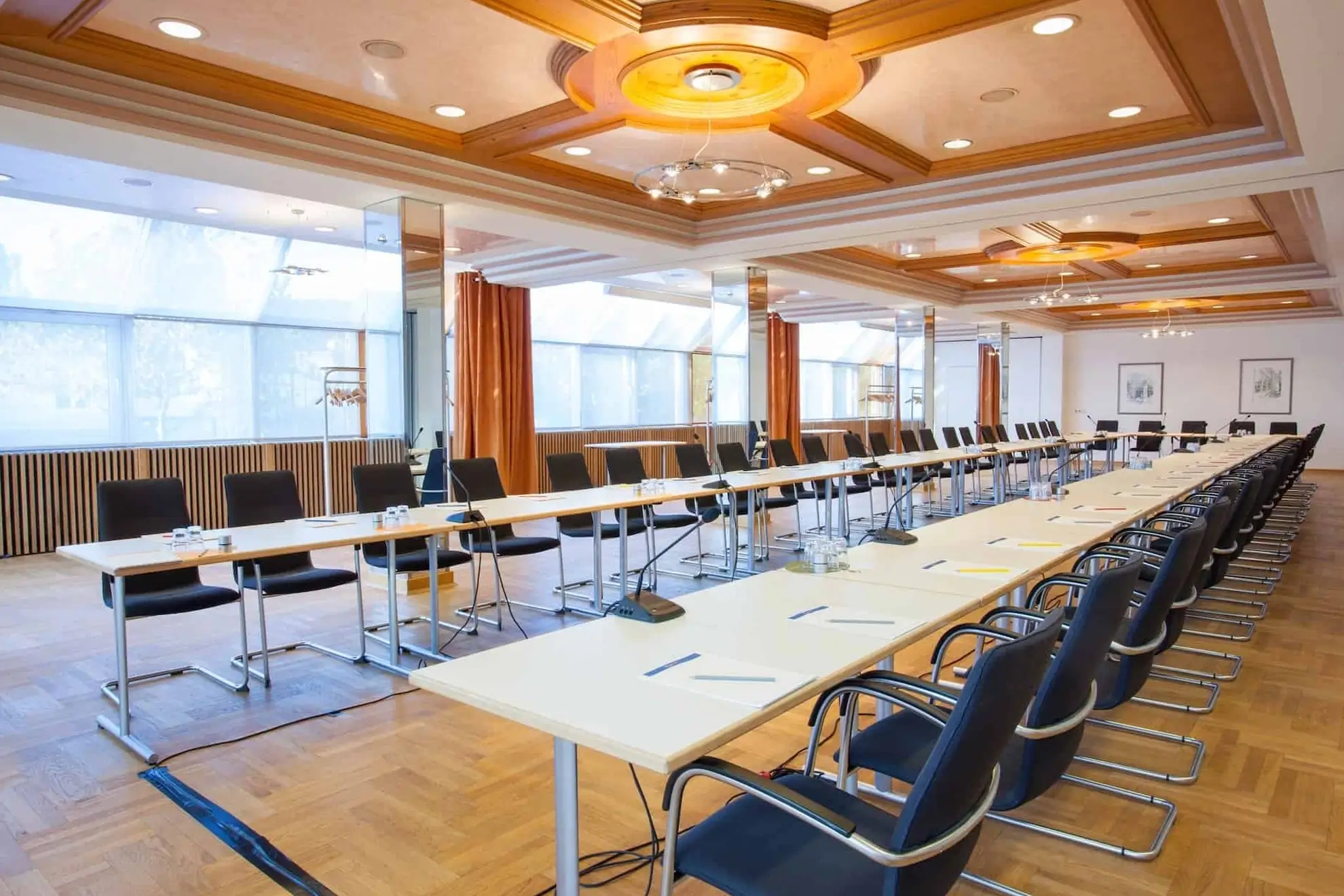 Konferenzraum Marburg Göttingen Frankfurt